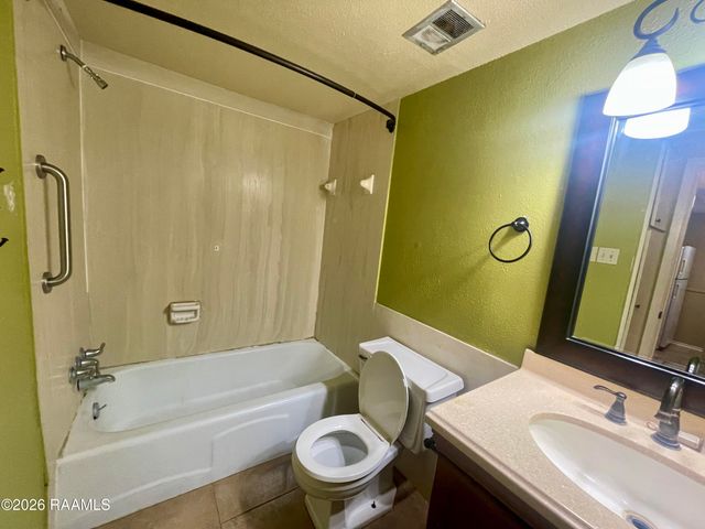 3121 Johnston Street Apt 138, Lafayette, LA 70503