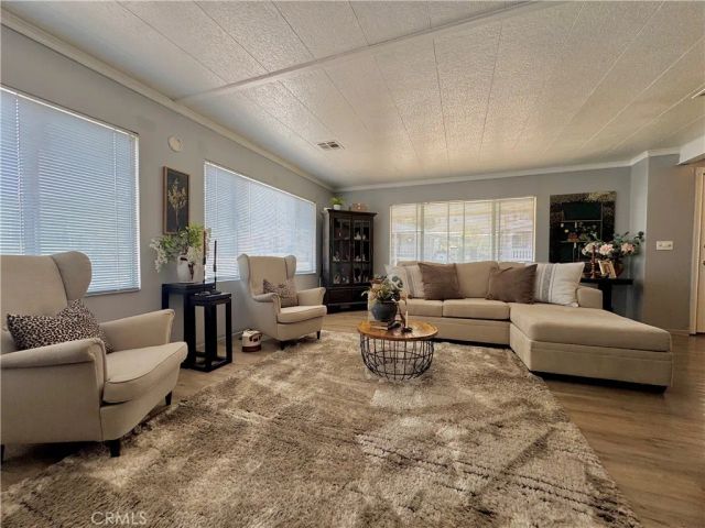 3500 Buchanan 107, Riverside, CA 92503
