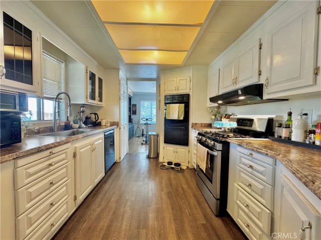 3500 Buchanan 107, Riverside, CA 92503