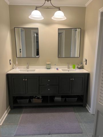 13717 Cedar Ridge Ave, Baton Rouge, LA 70817