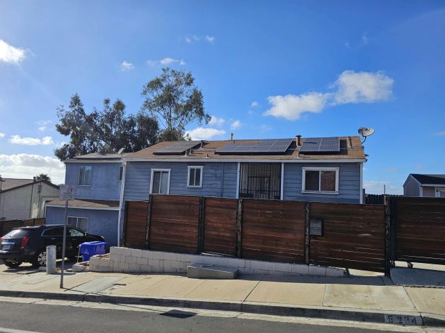 5234 Roswell, San Diego, CA 92114