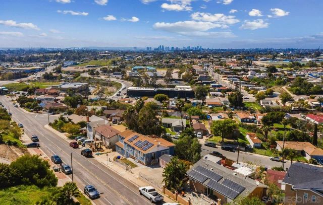 5234 Roswell, San Diego, CA 92114