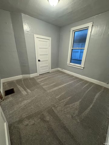 1820 E illinois Street, Evansville, IN 47711