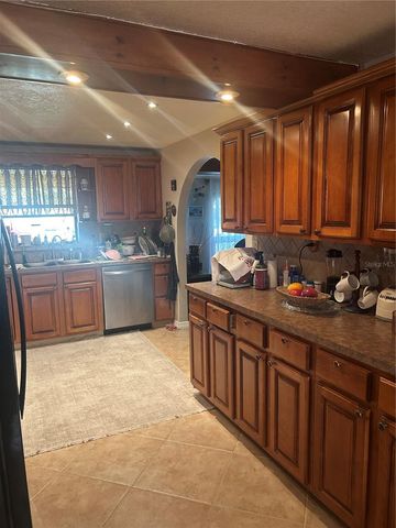 9420 56TH STREET N, Pinellas Park, FL 33782