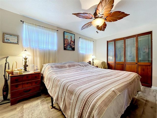 9420 56TH STREET N, Pinellas Park, FL 33782