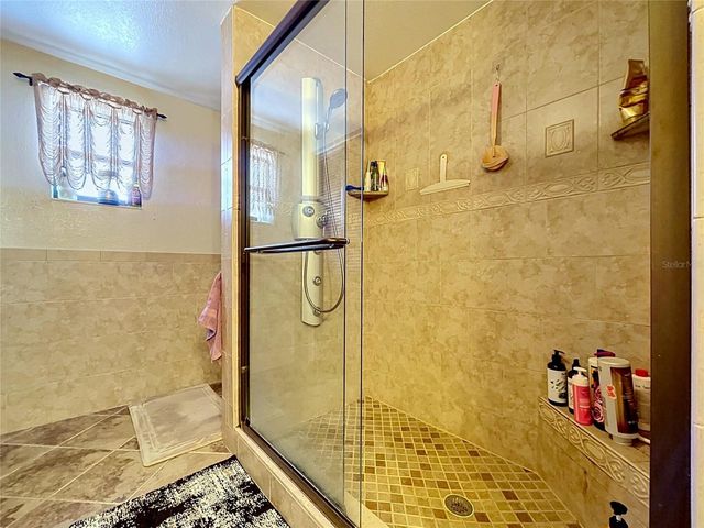 9420 56TH STREET N, Pinellas Park, FL 33782