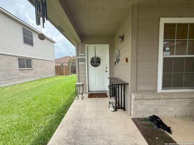 145 S Willow Way, Cibolo, TX 78108