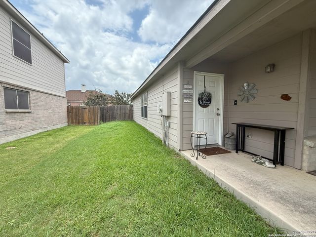 145 S Willow Way, Cibolo, TX 78108
