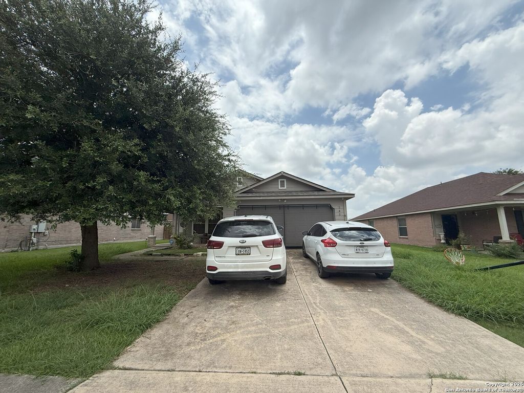 145 S Willow Way, Cibolo, TX 78108
