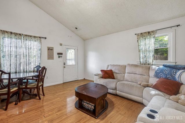 2 Culver Lane, East Brunswick, NJ 08816