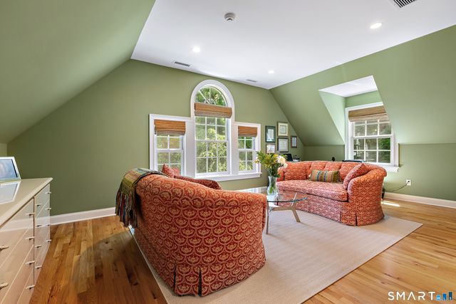 53 Clinton Avenue, Westport, CT 06880