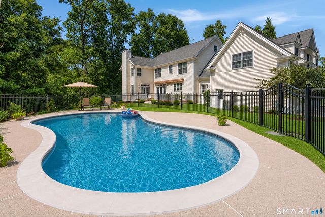 53 Clinton Avenue, Westport, CT 06880