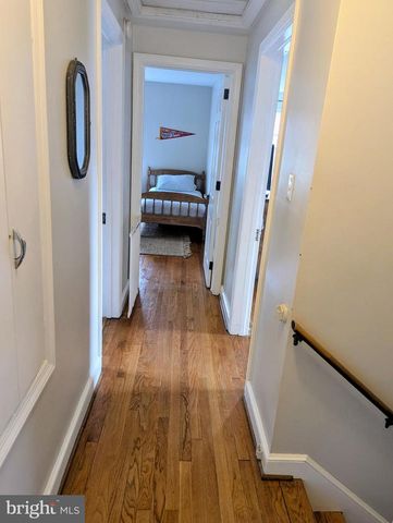 3 LOCUST LN, Womelsdorf, PA 19567