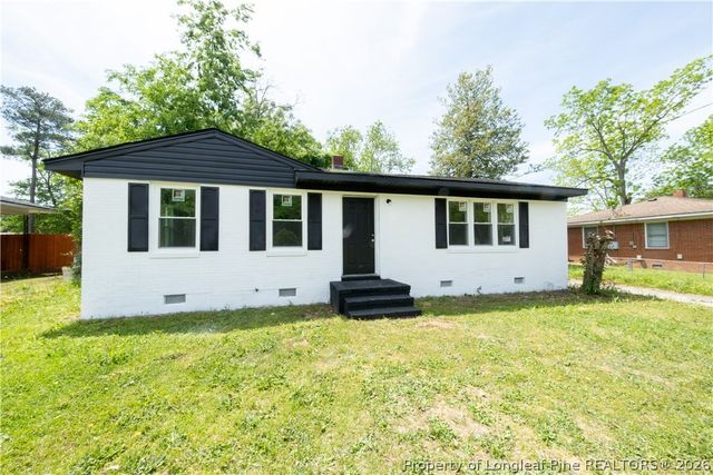 4825 Cottonwood Drive, Fayetteville, NC 28304