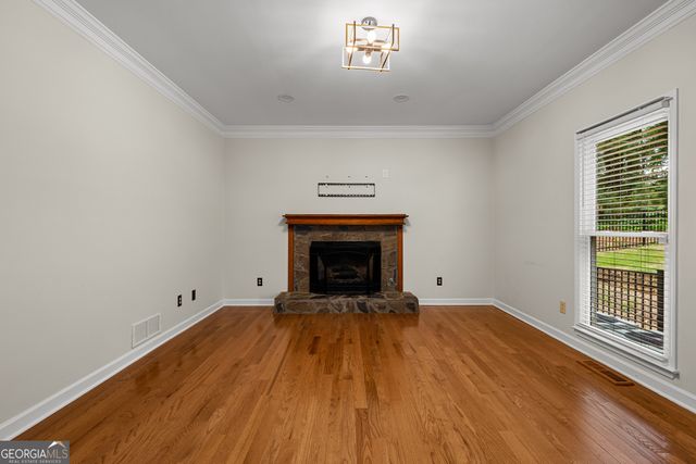 6 Canongate Trace, Sharpsburg, GA 30277