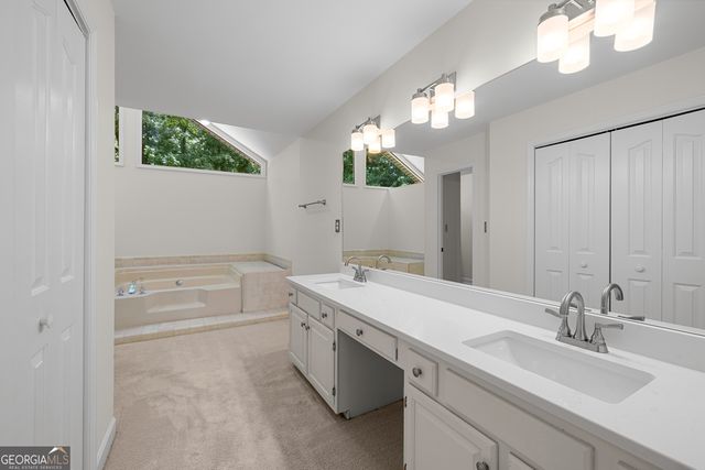 6 Canongate Trace, Sharpsburg, GA 30277