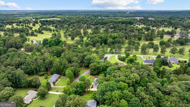 6 Canongate Trace, Sharpsburg, GA 30277