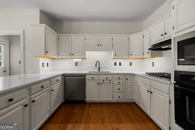 6 Canongate Trace, Sharpsburg, GA 30277