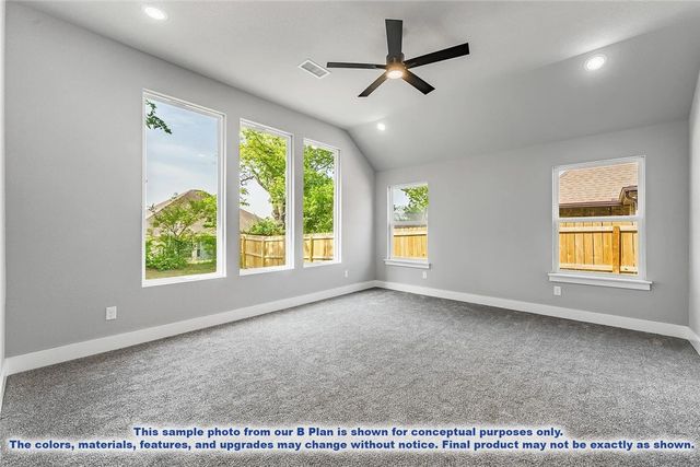 1020 Marquis Avenue, Lowell, AR 72745