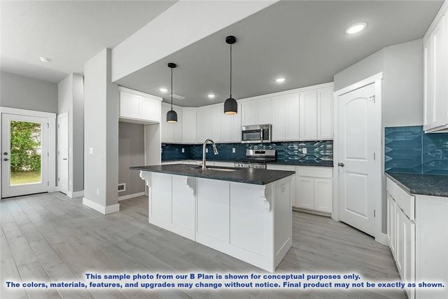 1020 Marquis Avenue, Lowell, AR 72745