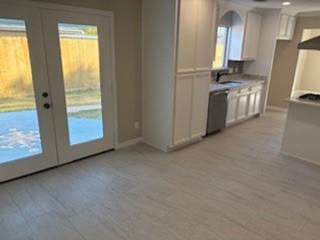 423 Baywood Street, Shoreacres, TX 77571