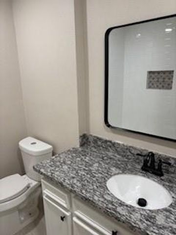 423 Baywood Street, Shoreacres, TX 77571