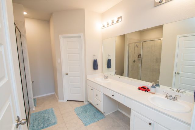 7800 Gangway Drive, Fort Worth, TX 76179