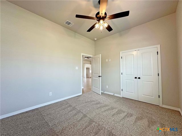 402 Juniper Drive, Troy, TX 76579