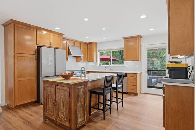 6169 Sweeney Rd, Somerset, CA 95684
