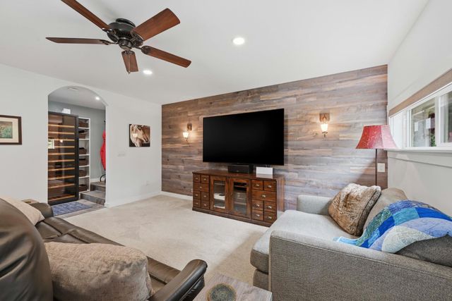 6169 Sweeney Rd, Somerset, CA 95684