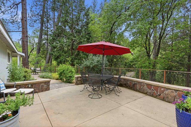 6169 Sweeney Rd, Somerset, CA 95684