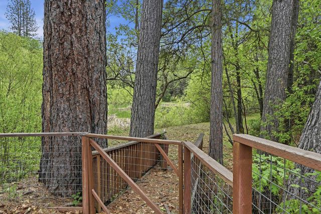 6169 Sweeney Rd, Somerset, CA 95684