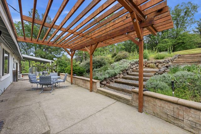 6169 Sweeney Rd, Somerset, CA 95684
