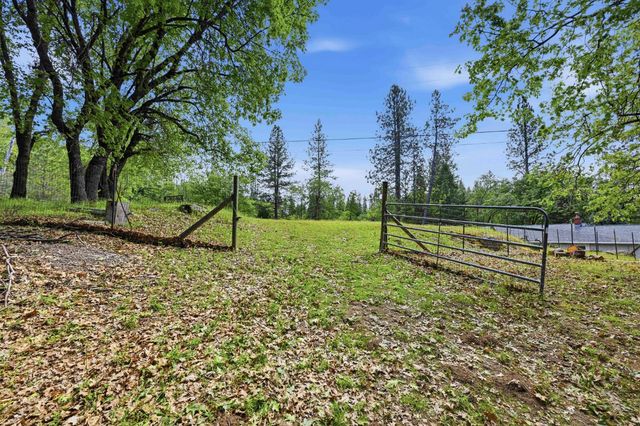 6169 Sweeney Rd, Somerset, CA 95684