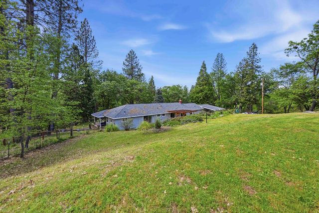 6169 Sweeney Rd, Somerset, CA 95684