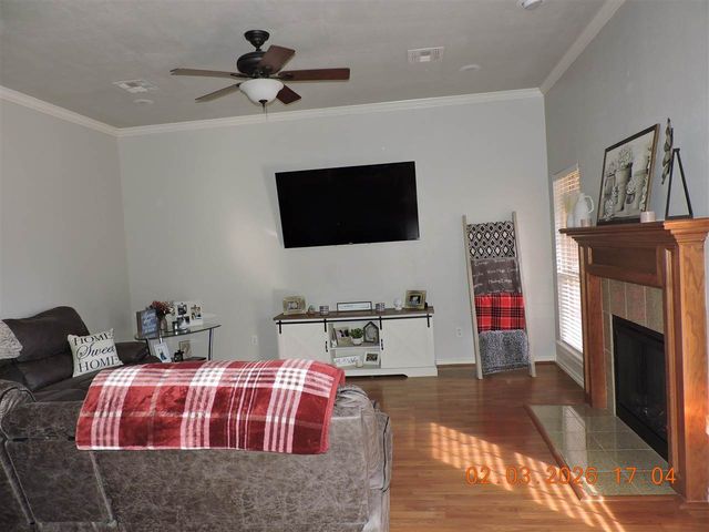 8108 SW Cherokee Ave, Lawton, OK 73505