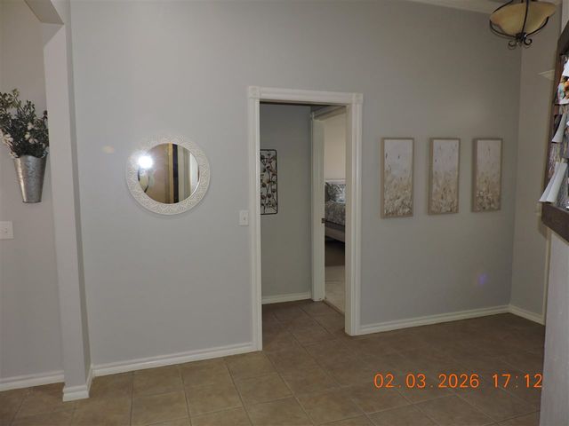 8108 SW Cherokee Ave, Lawton, OK 73505