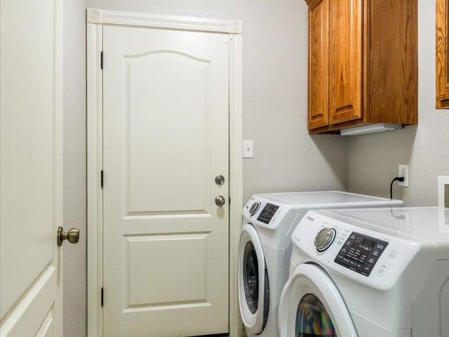 8108 SW Cherokee Ave, Lawton, OK 73505