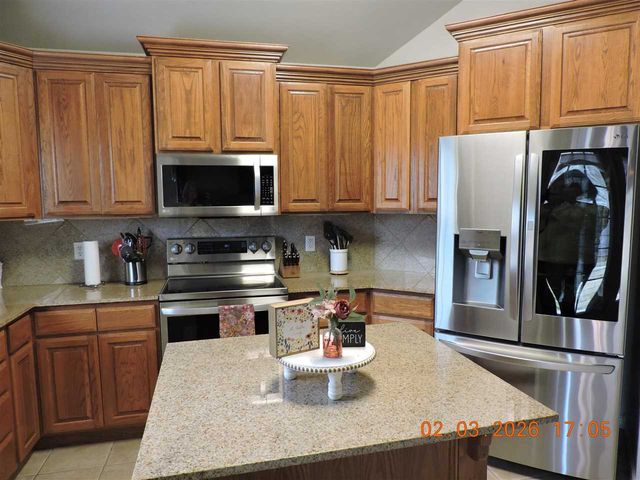 8108 SW Cherokee Ave, Lawton, OK 73505