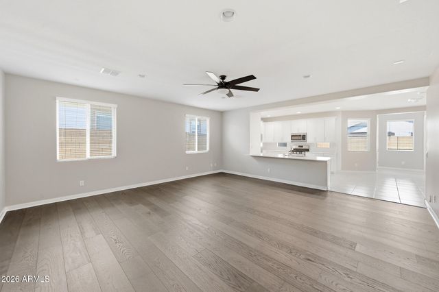 19568 W RANCHO Drive, Litchfield Park, AZ 85340