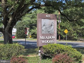 706 MEADOW WOODS LN, Lawrence Township, NJ 08648
