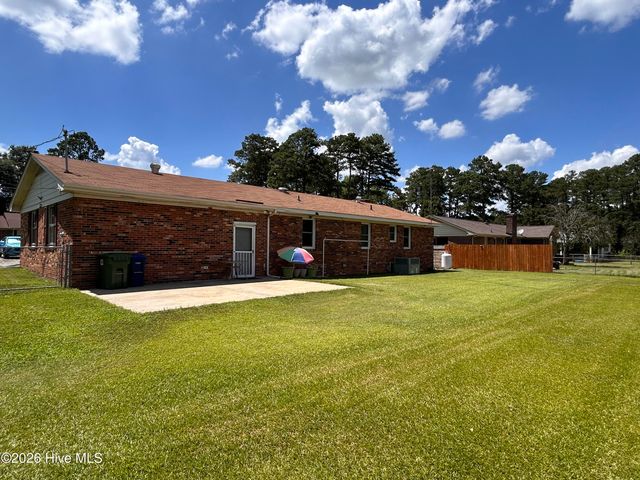 505 W Church Street, Pikeville, NC 27863