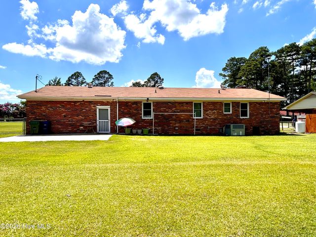 505 W Church Street, Pikeville, NC 27863