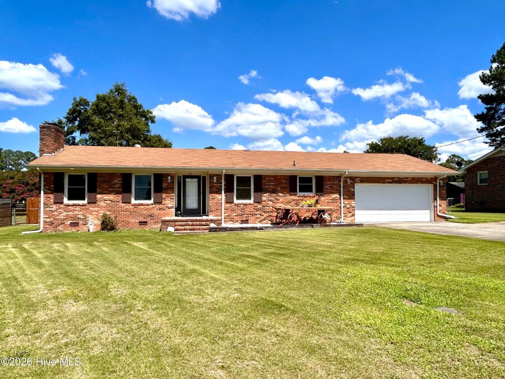 505 W Church Street, Pikeville, NC 27863