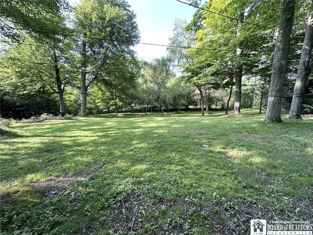 8515 Route 60, Pomfret, NY 14718