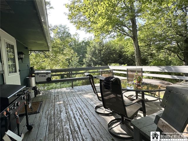 8515 Route 60, Pomfret, NY 14718