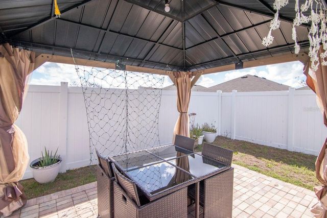 1103 SWAYING SAWGRASS AVENUE, Ruskin, FL 33570