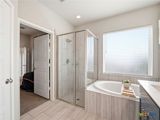 2122 Elysian Trail, San Antonio, TX 78253