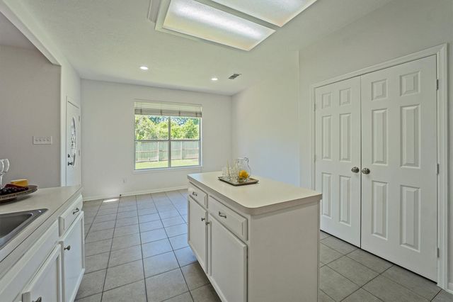 20923 Lake Park Trl Trail, Humble, TX 77346