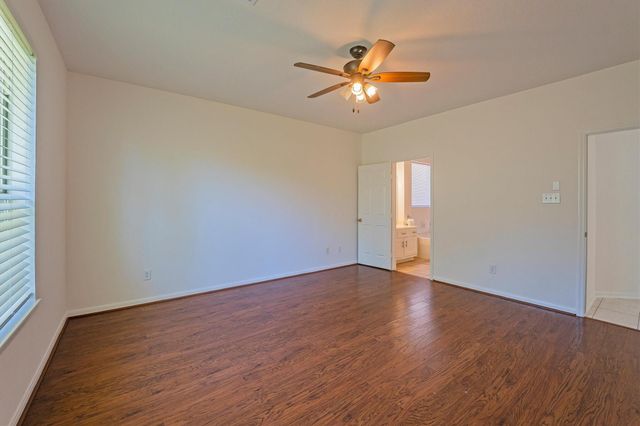 20923 Lake Park Trl Trail, Humble, TX 77346